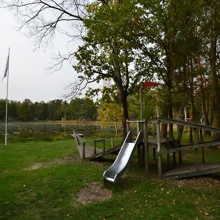 In Near Nature, Cleaning Included Holiday home Stramproy